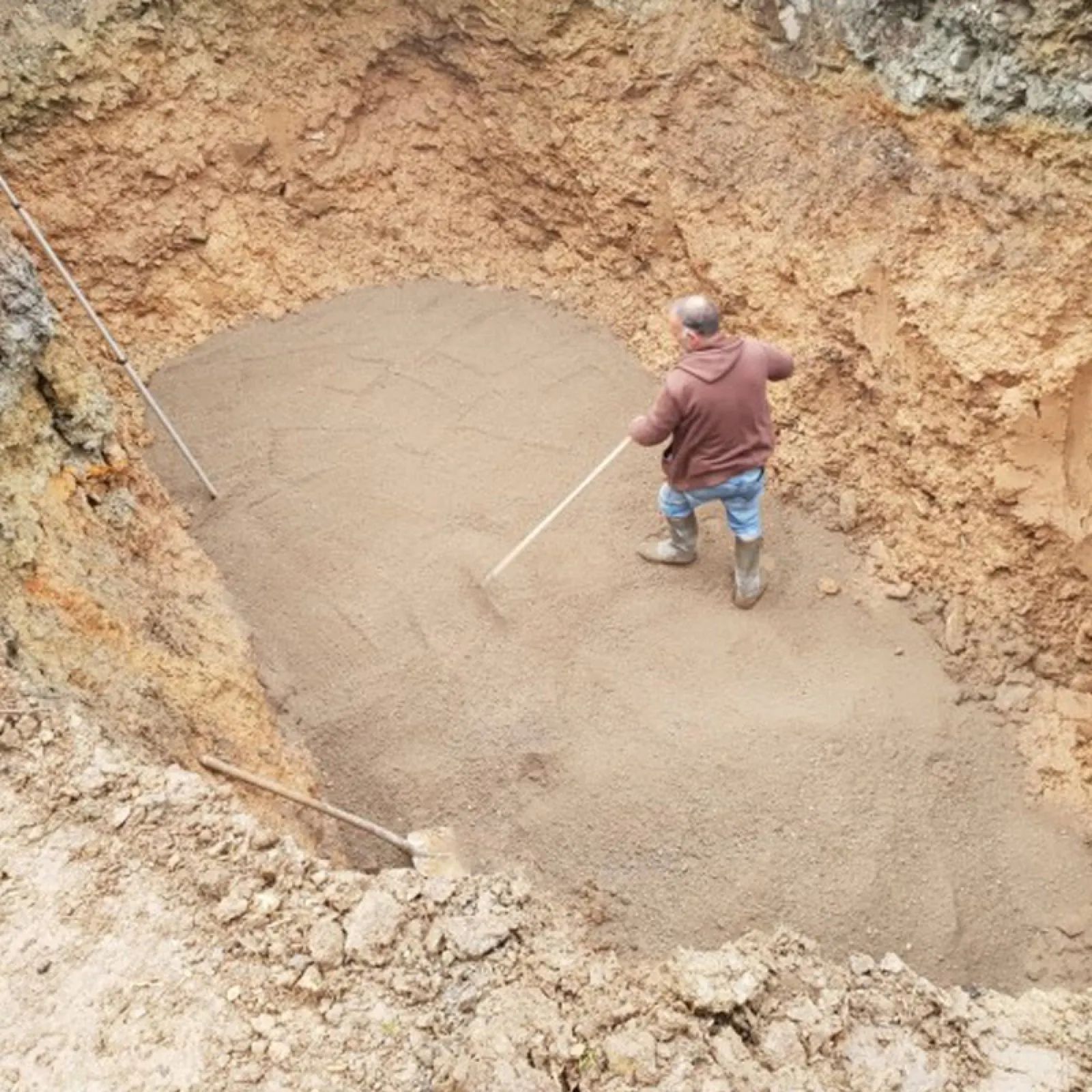 Pelleteuse Florent Godart sur un chantier de terrassement lourd